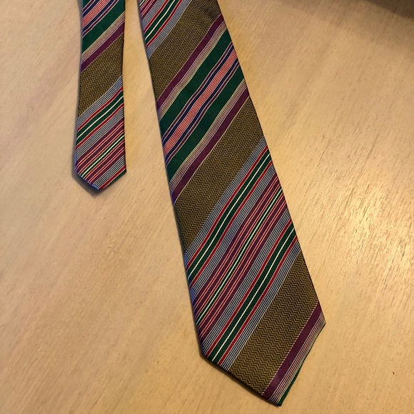 Vintage Sulka 100% Silk Striped Tie. Made in France - Picture 3 of 3
